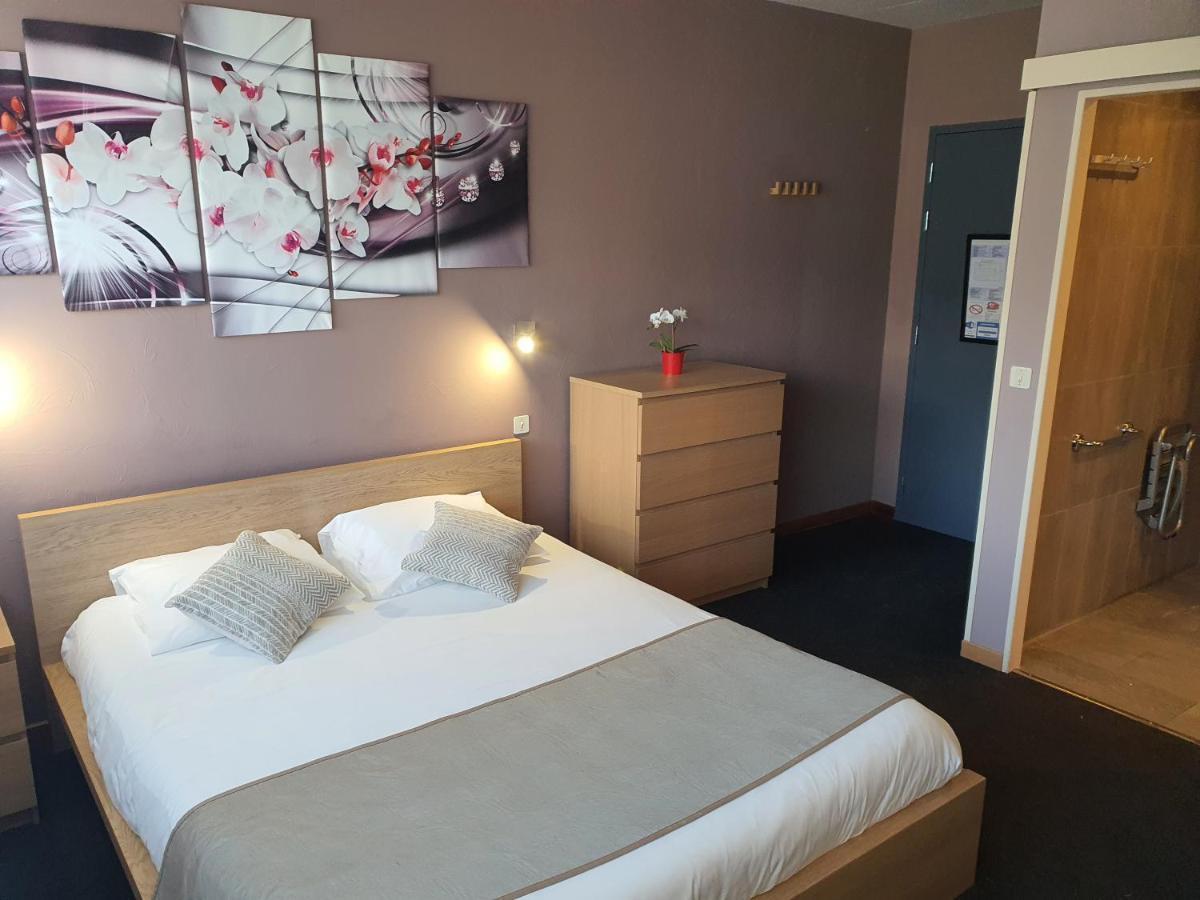 Hotel Les Flots Bleus Savines-le-Lac Buitenkant foto