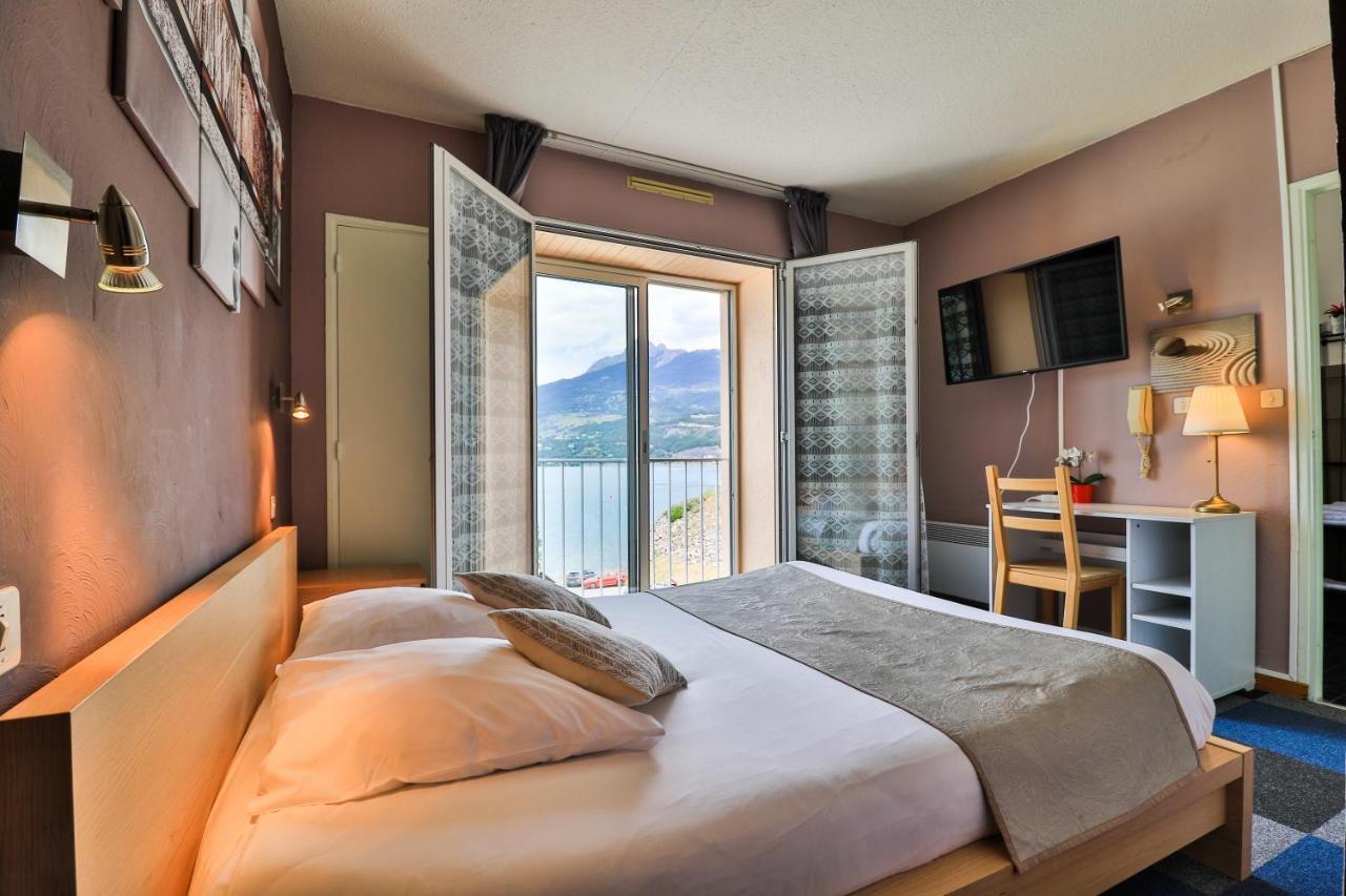 Hotel Les Flots Bleus Savines-le-Lac Buitenkant foto
