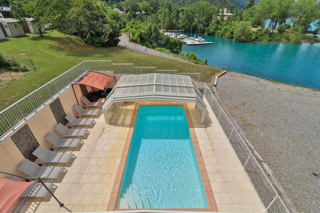Hotel Les Flots Bleus Savines-le-Lac Buitenkant foto