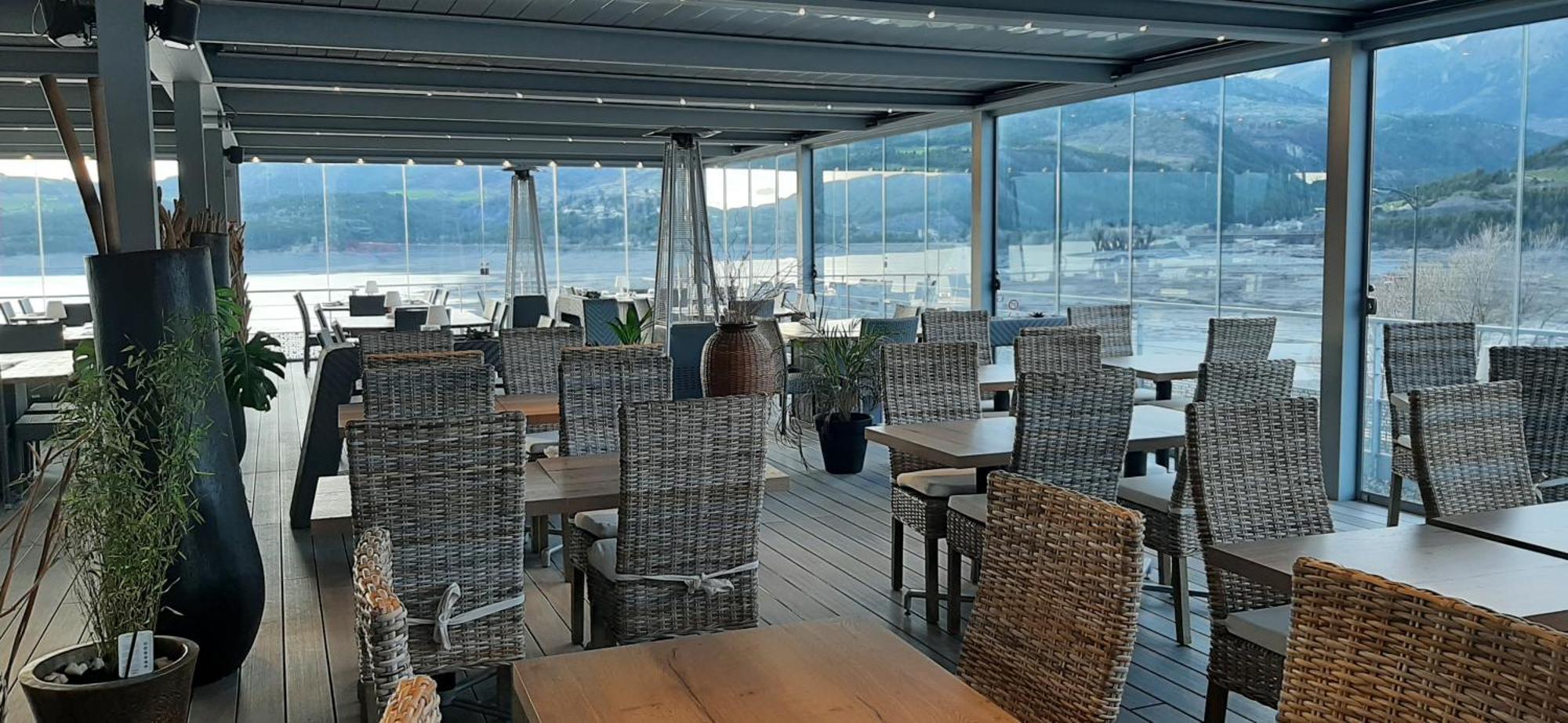 Hotel Les Flots Bleus Savines-le-Lac Buitenkant foto