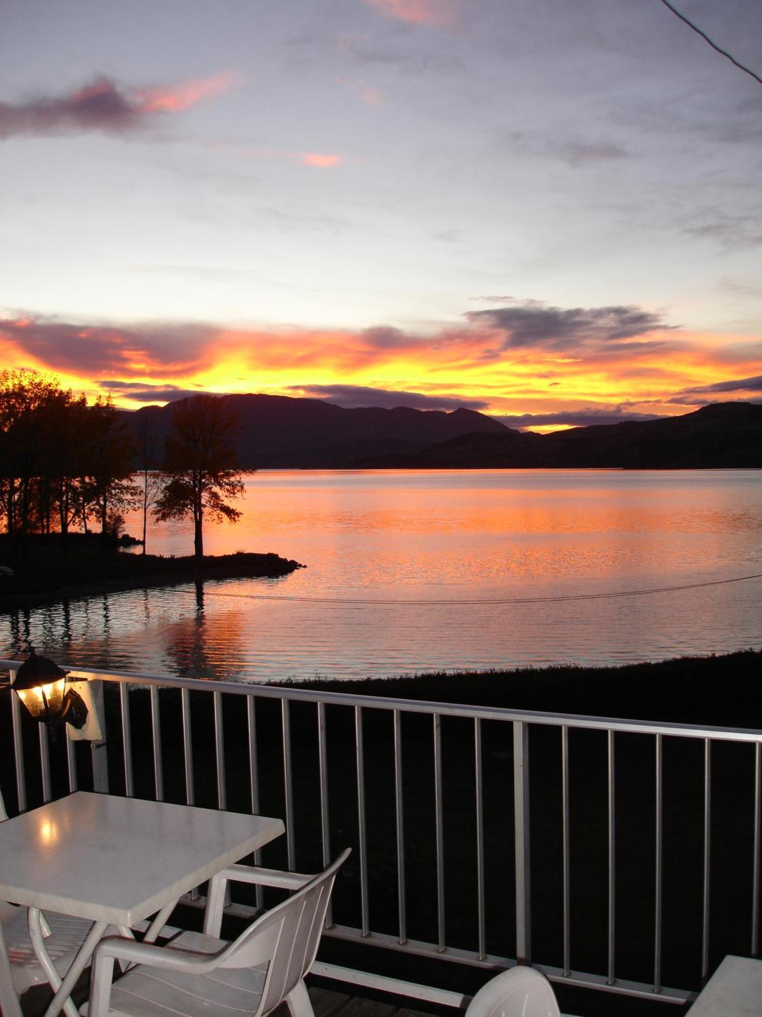 Hotel Les Flots Bleus Savines-le-Lac Buitenkant foto