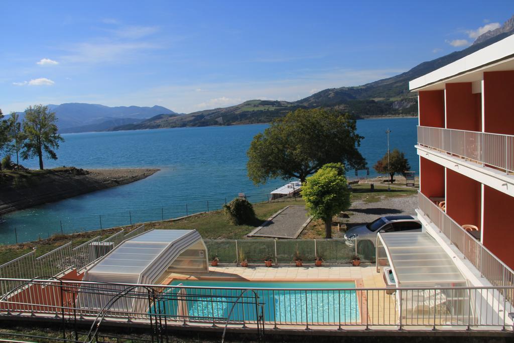 Hotel Les Flots Bleus Savines-le-Lac Buitenkant foto